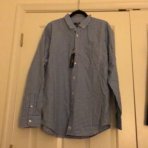 Men’s blue gingham Vineyard Vines button down